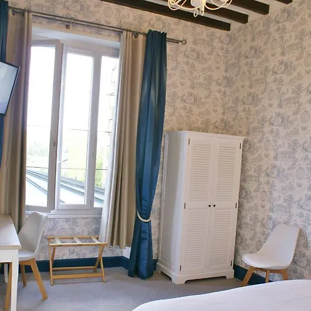 Restaurant La Verperie מלון סרלה-לה קנדה