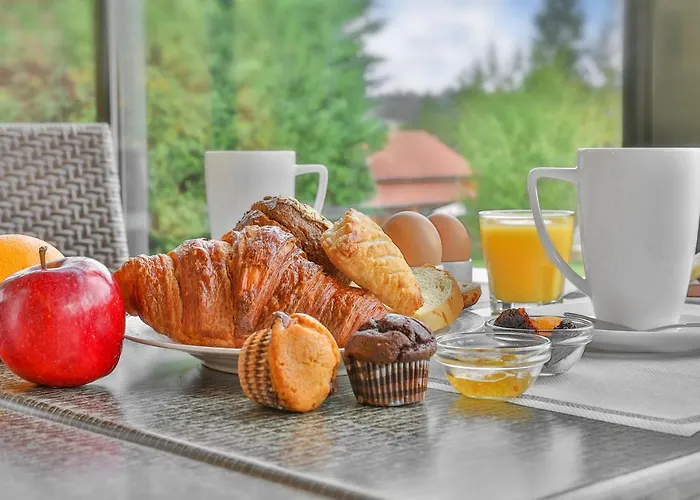 Restaurant La Verperie Отель Сарла-ла-Канеда