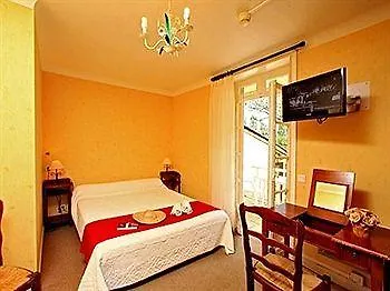 Restaurant La Verperie سارلا لا كانيدا